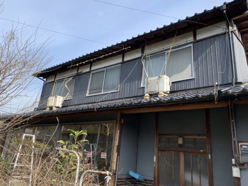 バルコニー復旧工事。